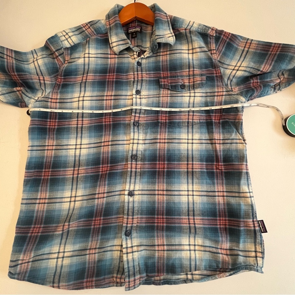 Patagonia Blue and Red Plaid Organic Cotton Button-Down Shirt Size Medium - Picture 5 of 7